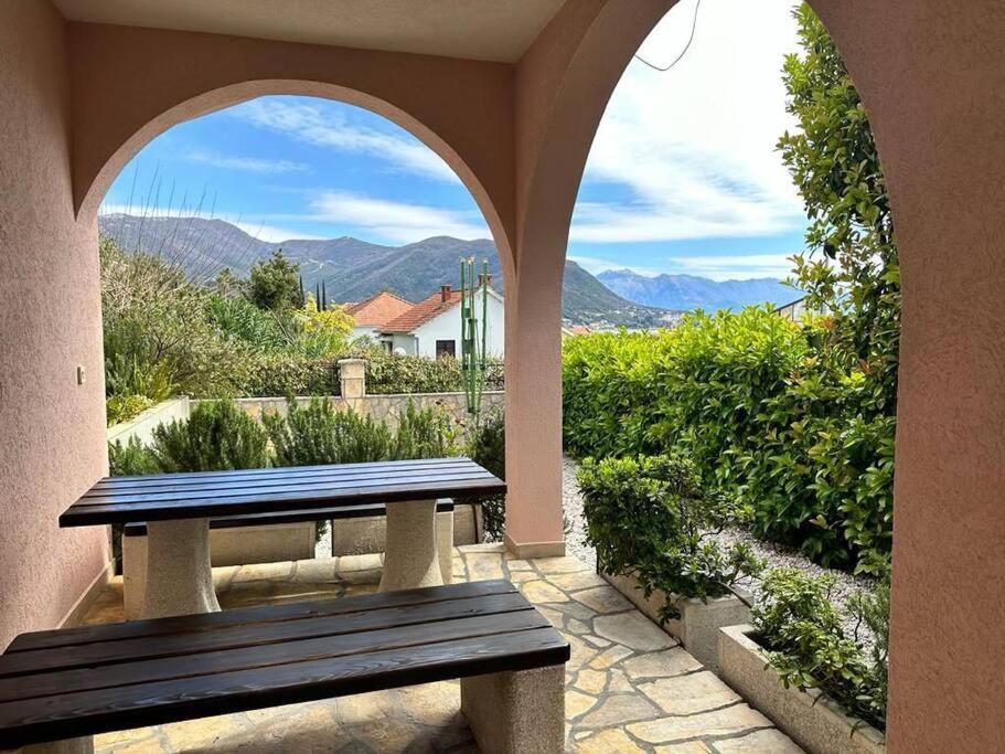 Monteview Duplex Villa Herceg Novi Exterior photo